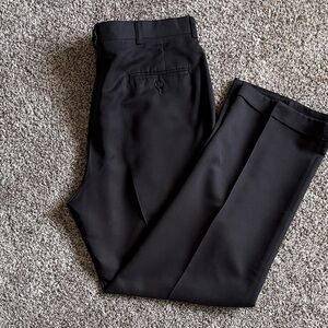 Haggar Men's Classic Black Dress Pants